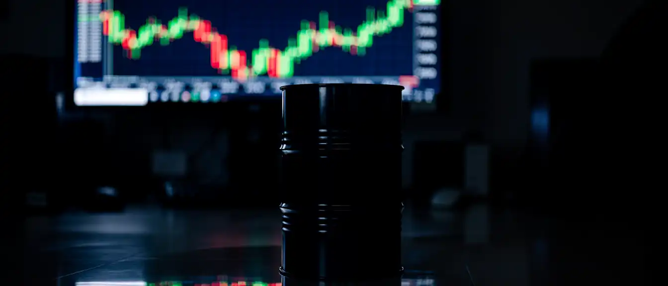 Между жесткой ставкой и нефтяным ралли: финансовый рынок замер в ожидании решений Центробанка